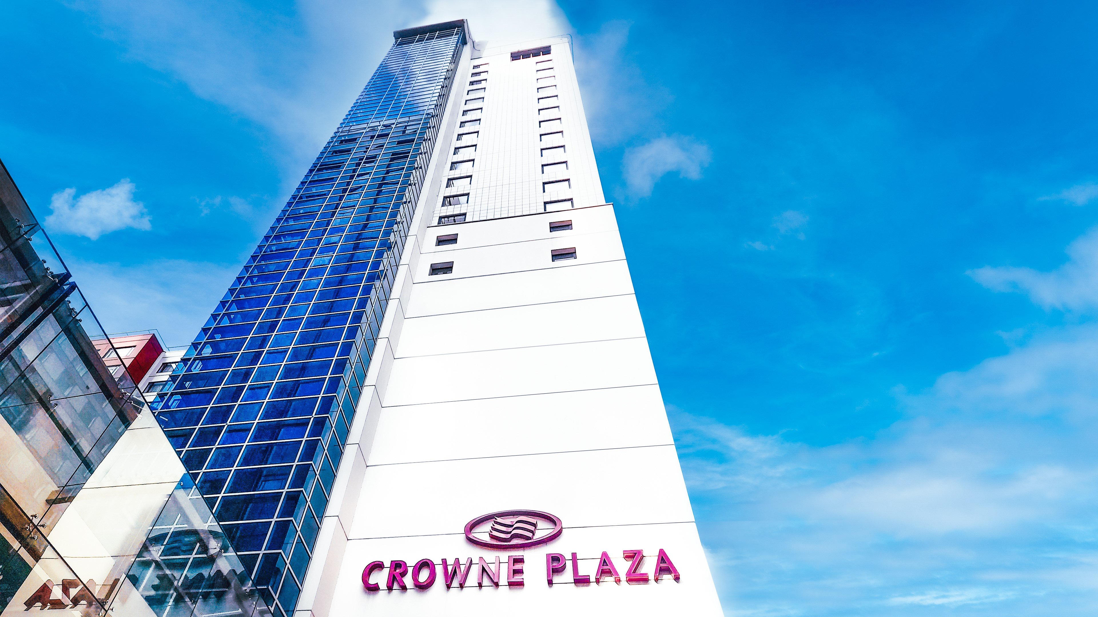 Crowne Plaza Auckland 2/77