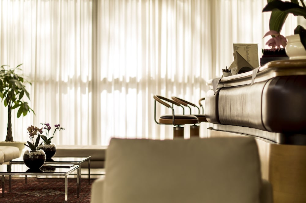 Hotel Polo 8/74