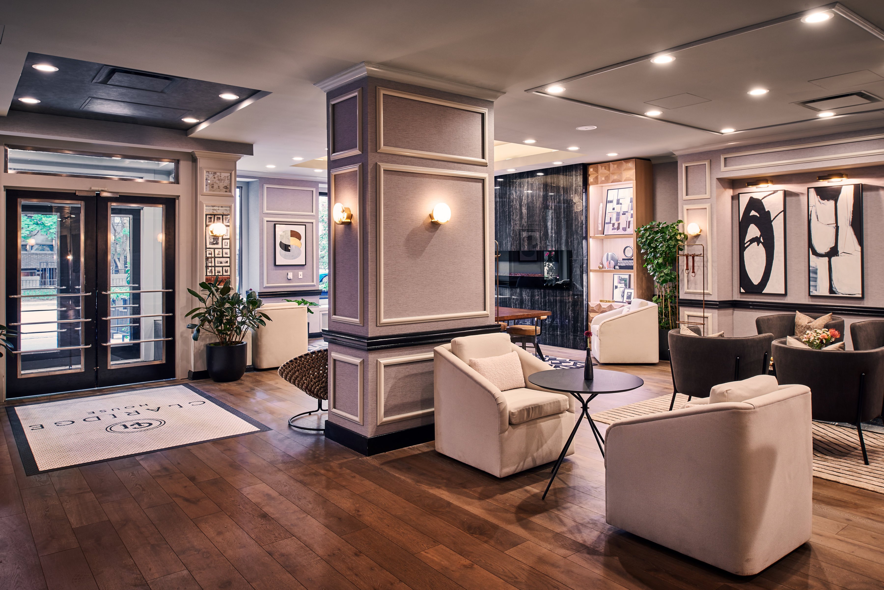 Claridge House Chicago, Tapestry Collection by Hilton 38/51