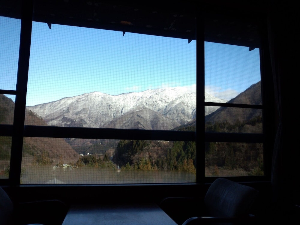 Ryokan Sansui 12/24