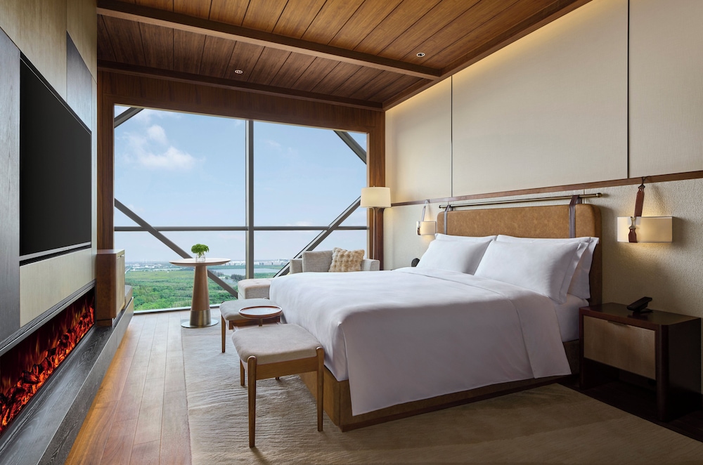 Concierge, Standard, King Bed