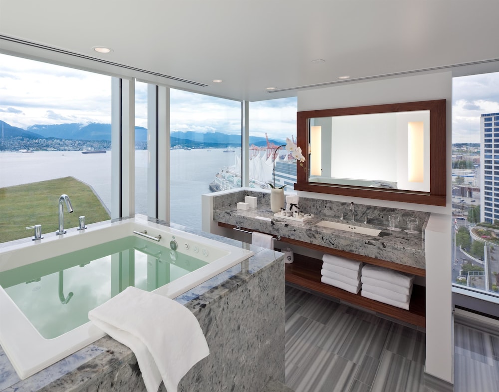 Fairmont Pacific Rim 23/50