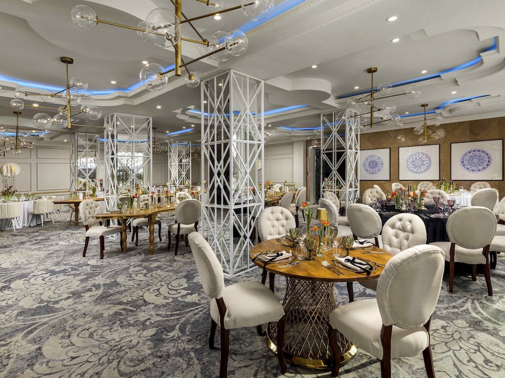Mercure Sibiu Airport 38/48