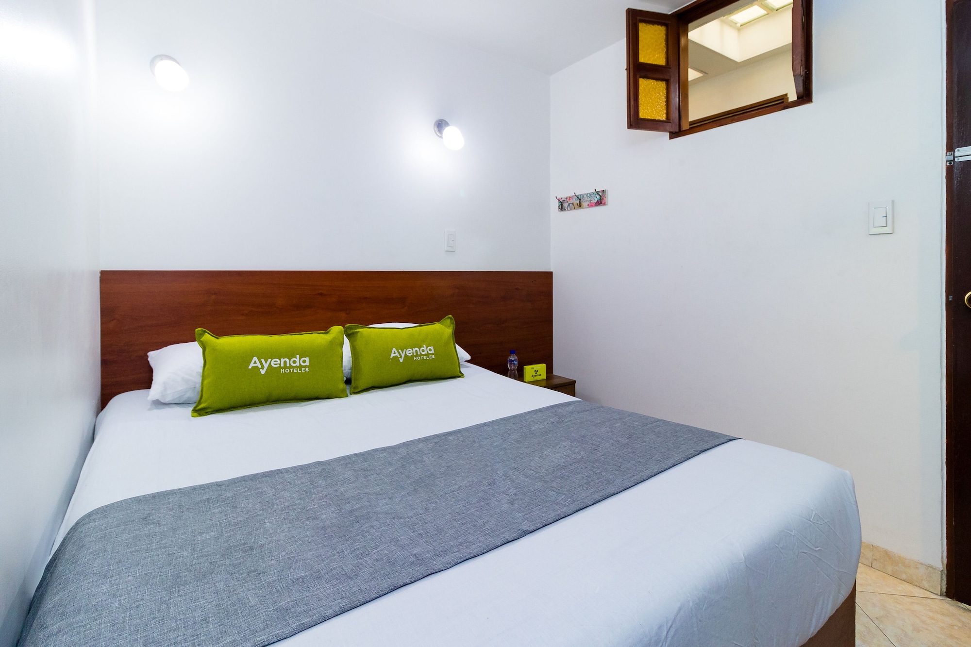 SUPERIOR, DOUBLE BED