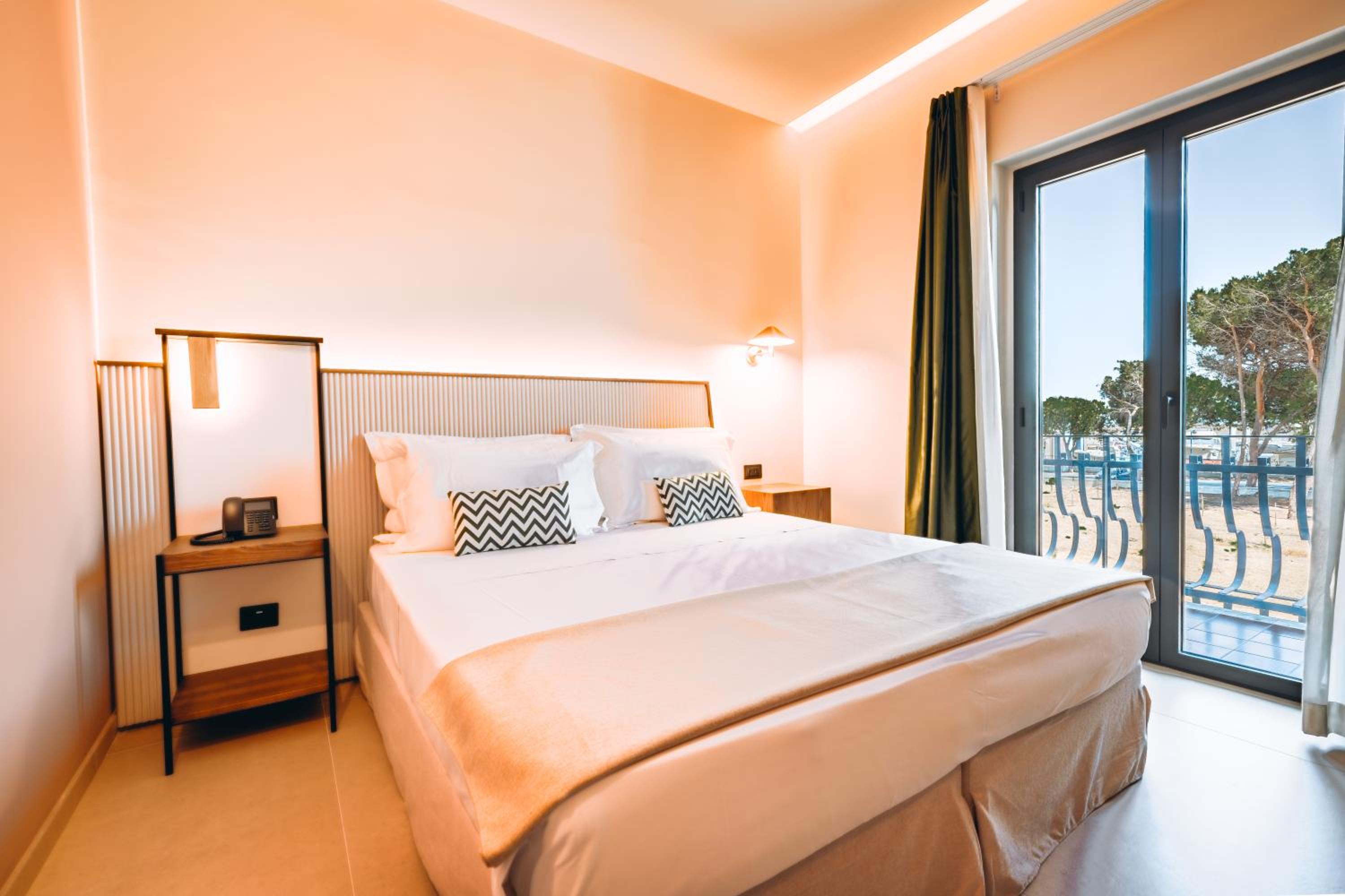 Double Room with French balcony