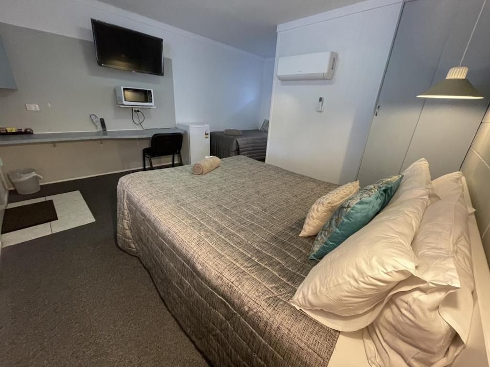 Hatton Vale Motel 20/41