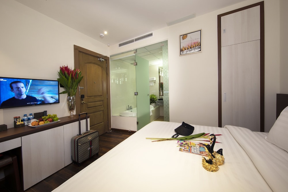 Blue Diamond Luxury Hotel 35/72