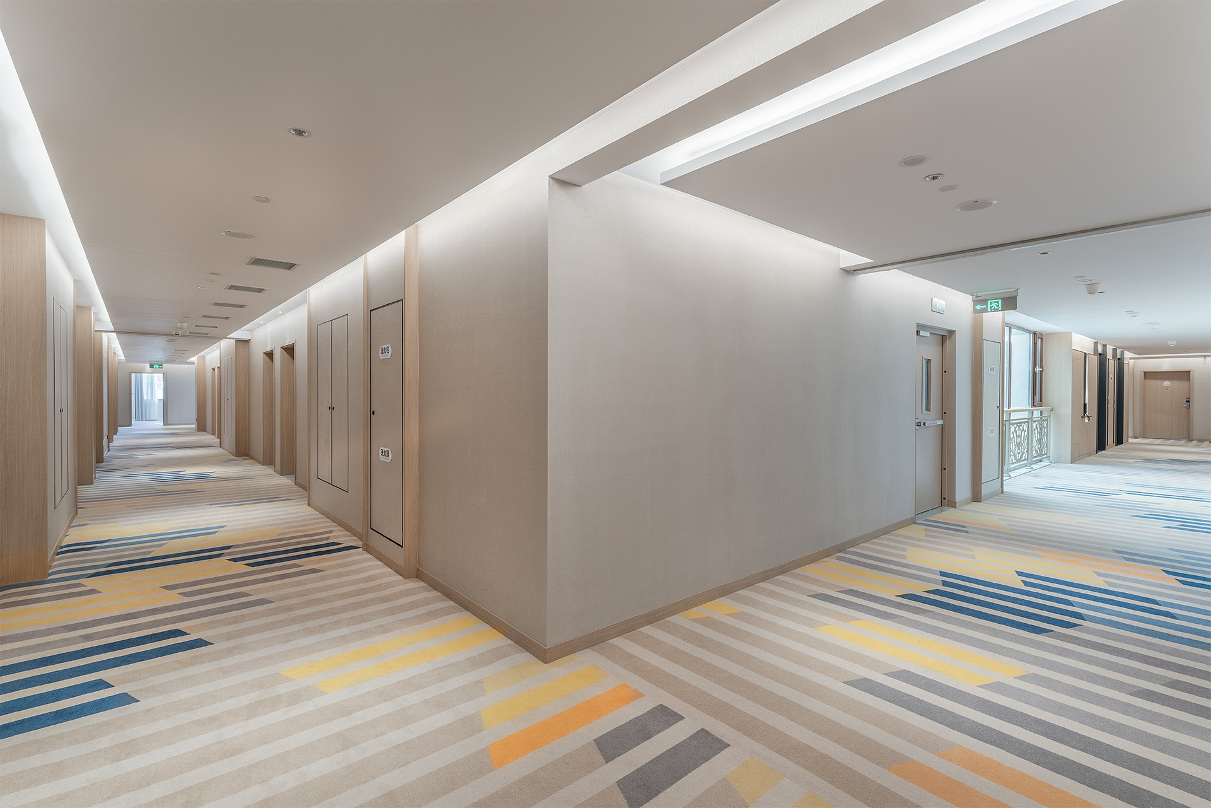 Holiday Inn Express Dandong City Center 26/47
