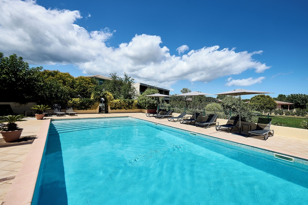 Hotel Les Jardins de La Madrague 42/65
