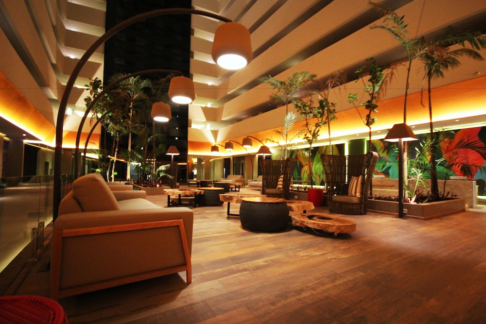 Hot Beach Resort 49/71
