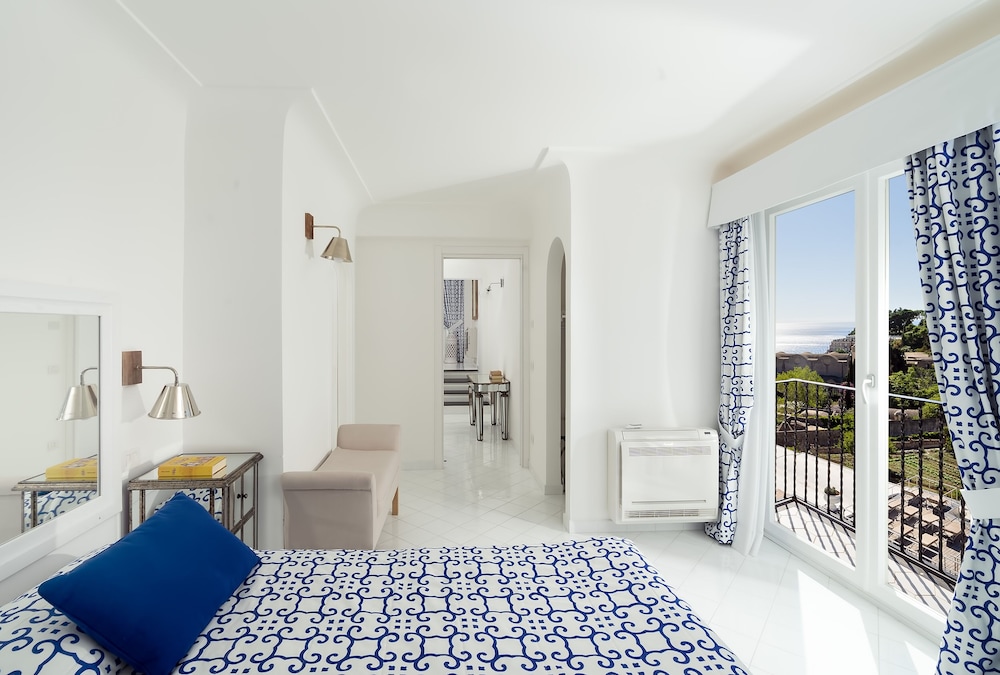 Hotel Mamela 18/75