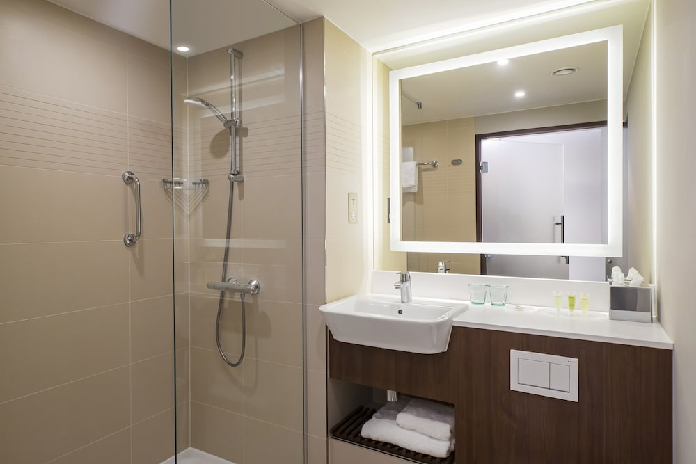 Courtyard by Marriott Inverness Airport 11/44