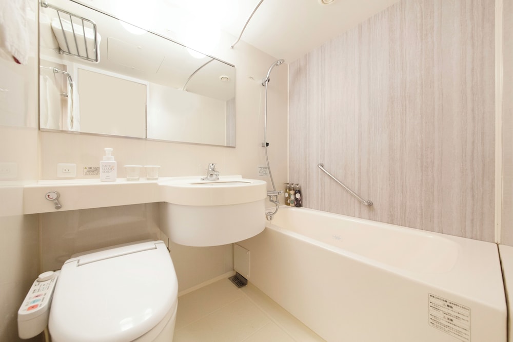 Richmond Hotel Naha Kumoji 44/45