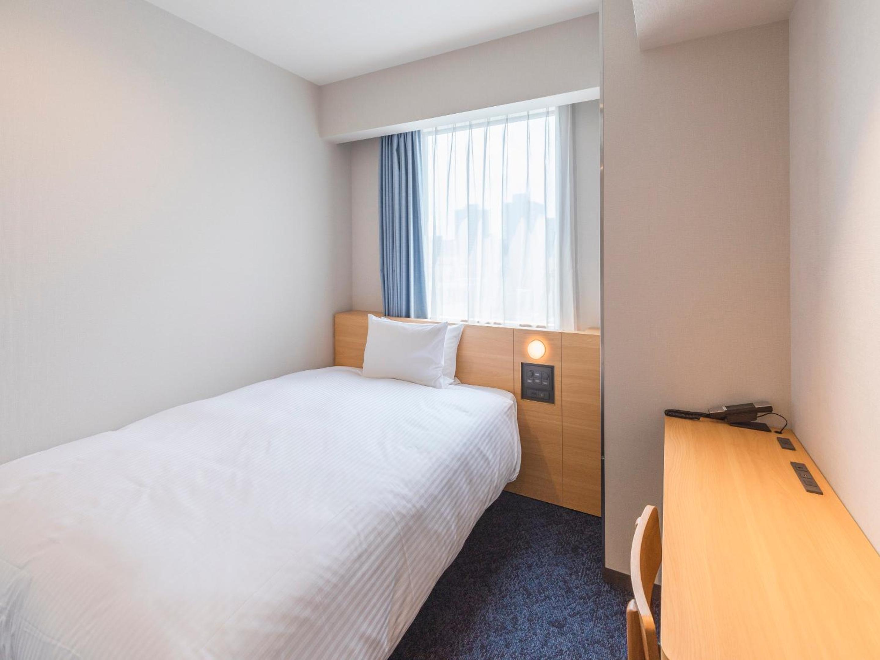 غرفة قياسية مفردة، Sotetsu Fresa Inn Sendai 5/7