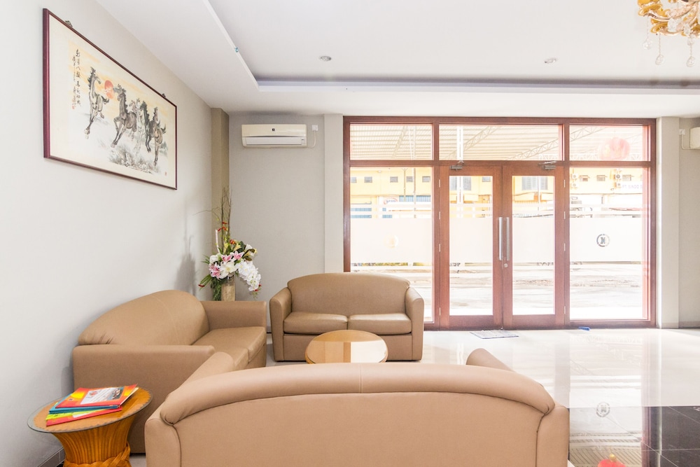 Oyo 1867 Kara Guest House 30/43
