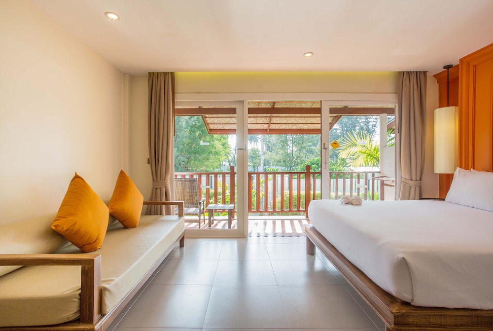 Occidental Bangtao Beach Resort 19/60