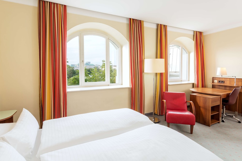 Hotel Nh Wien Belvedere 10/50