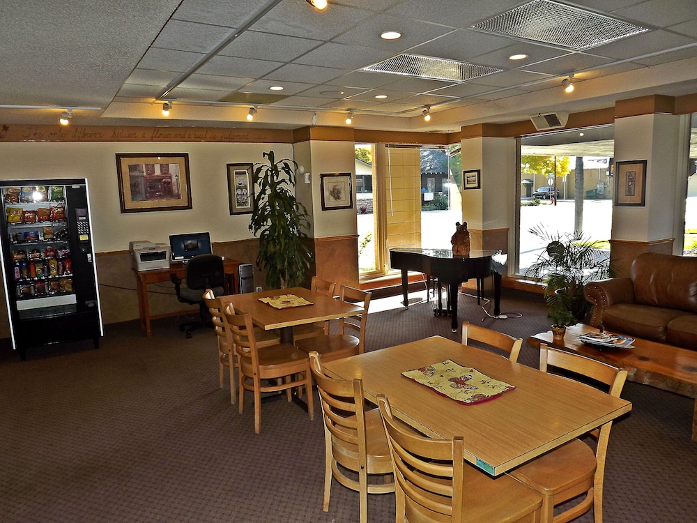 Travelodge By Wyndham Kalispell 24/34