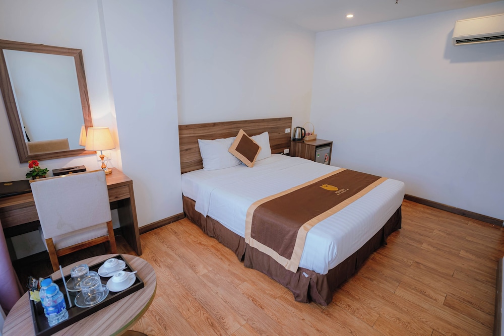Rosarian Hotel 23/40