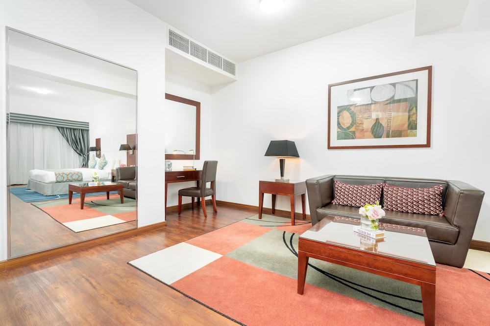 Golden Sands Hotel and Residences 42/71