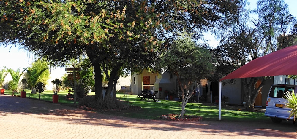 Eden Self Catering Chalets 42/50