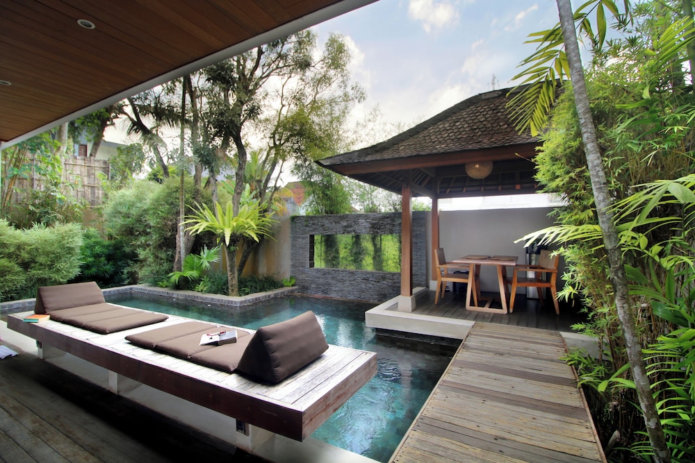 Tegal Sari Accommodation 39/50