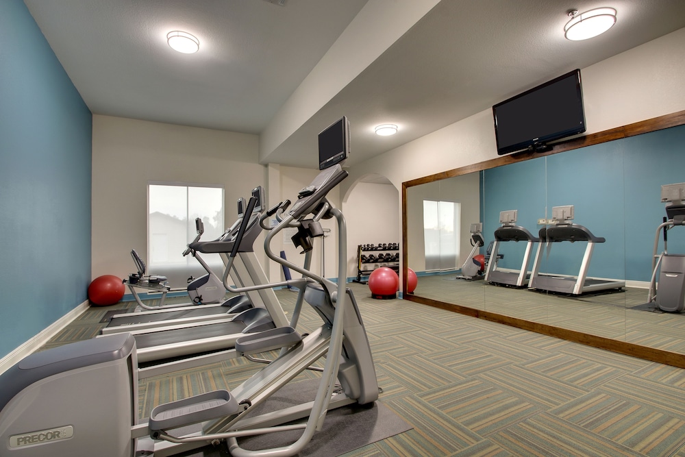Holiday Inn Express Hotel & Suites Laurel 34/53