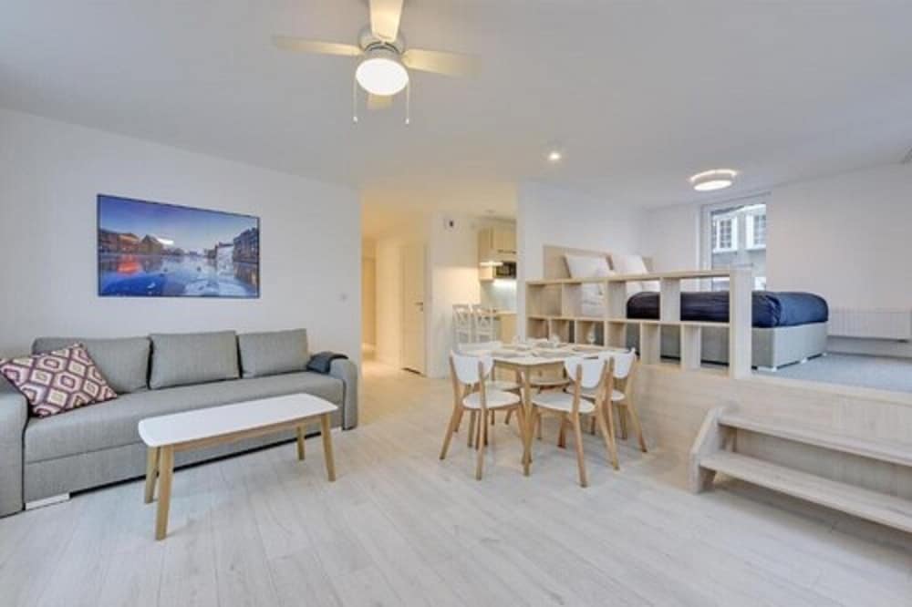 Aparthotel Grodzka 10 20/50