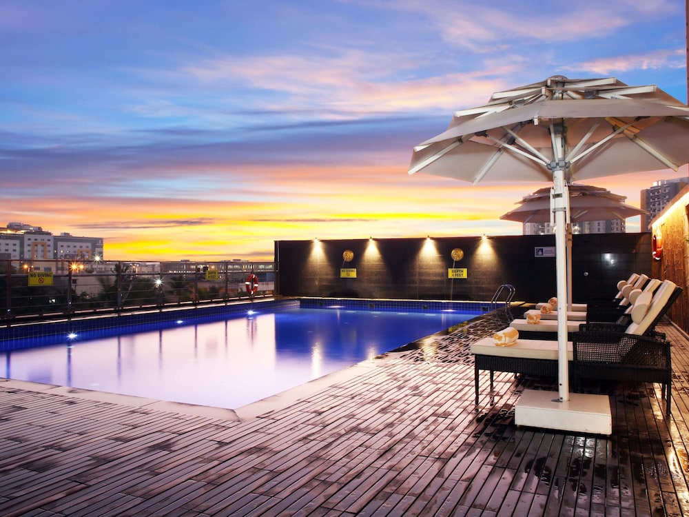 Novotel Chennai Omr 74/78