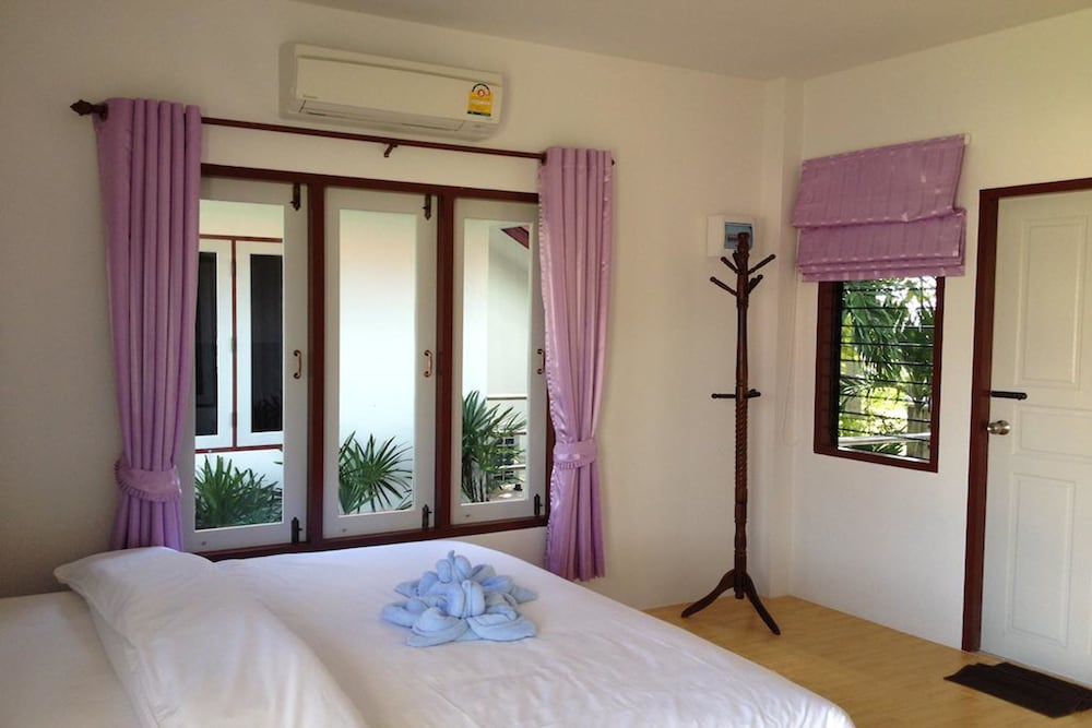 Baan Golden Resort 5/50