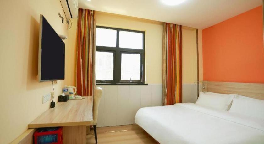 7 Days Inn Chongqing Beibei New District Light Rail Station Branch 12/50