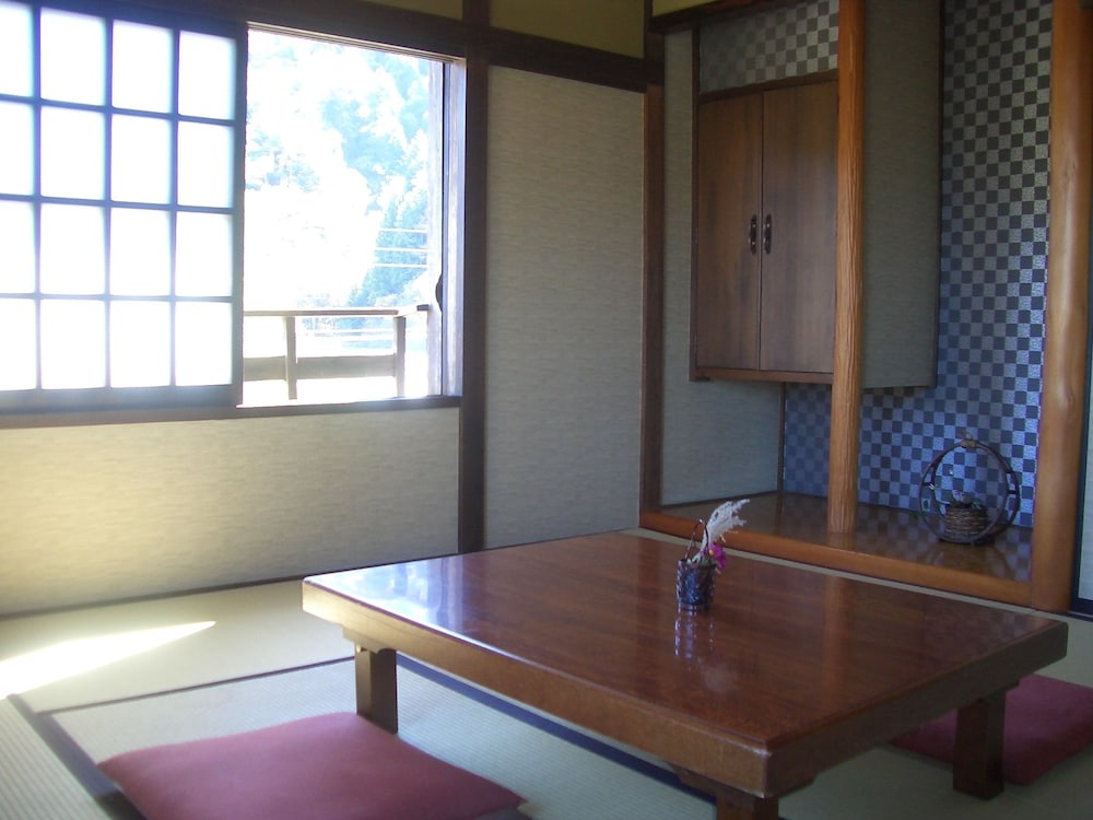 Yasuragino Bettei Shikitei 21/41