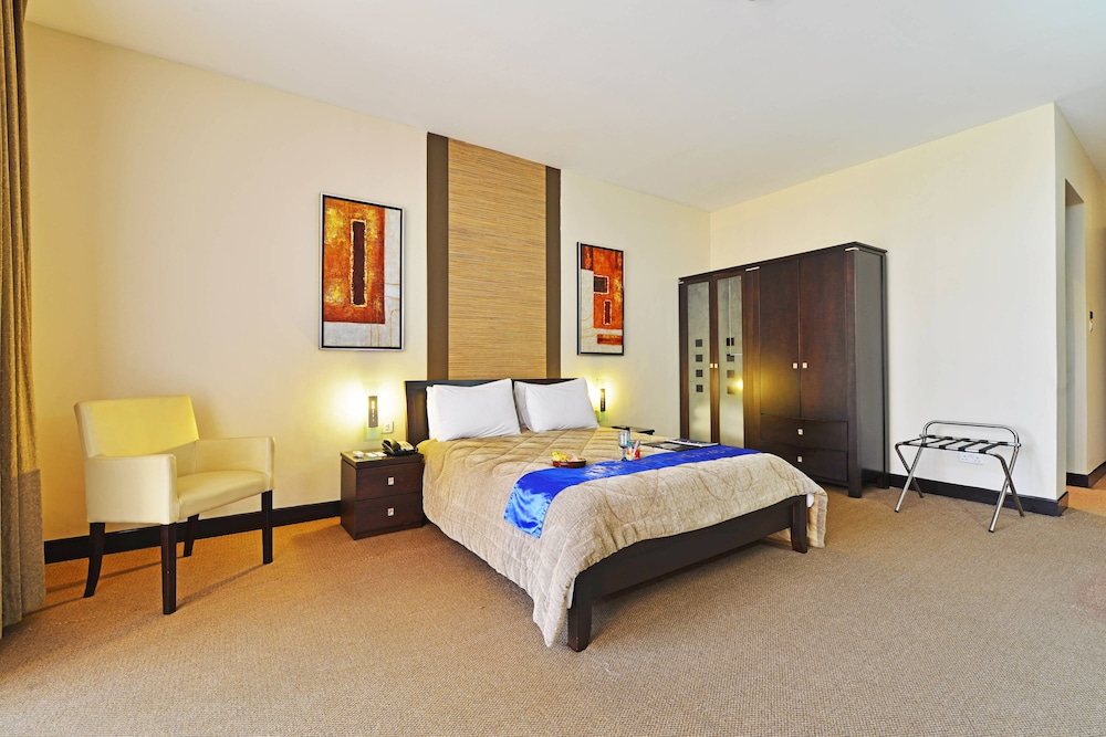 Protea Hotel By Marriott Kampala 5/38