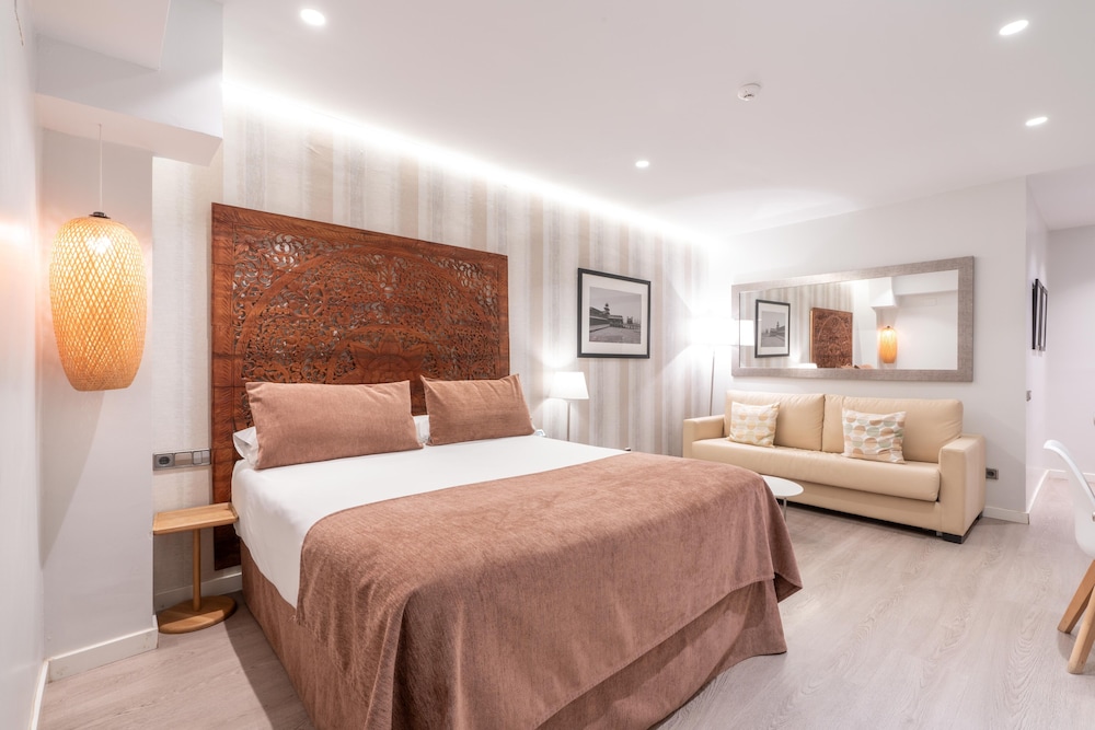 Serennia Fira Gran Via Exclusive Rooms 21/47