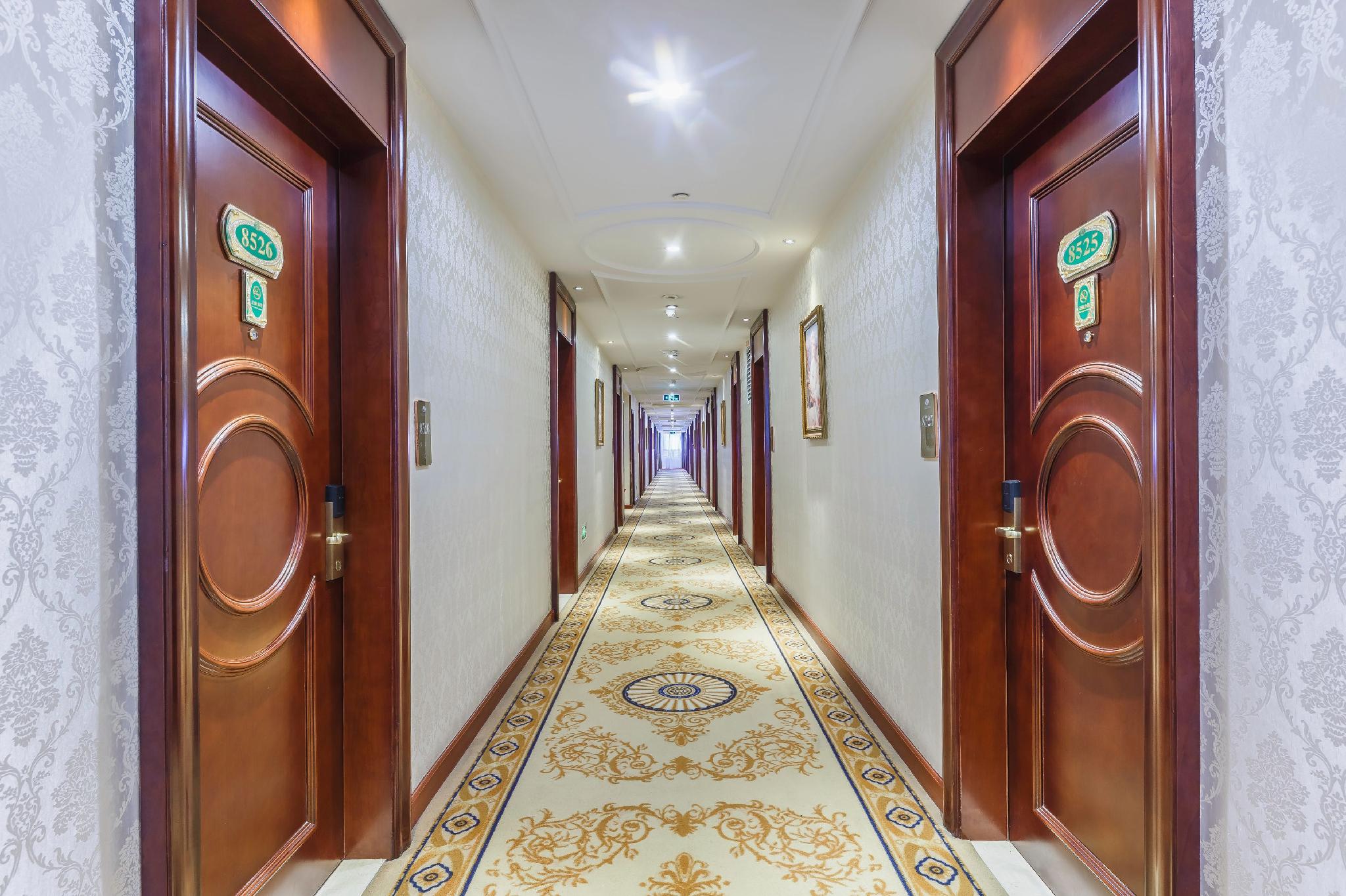 Vienna Hotel (Guangzhou Shiling Leather City) 31/58