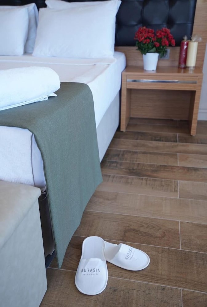 Standard, Double Bed, Land View، Aurasia Sea Side Hotel 4/8