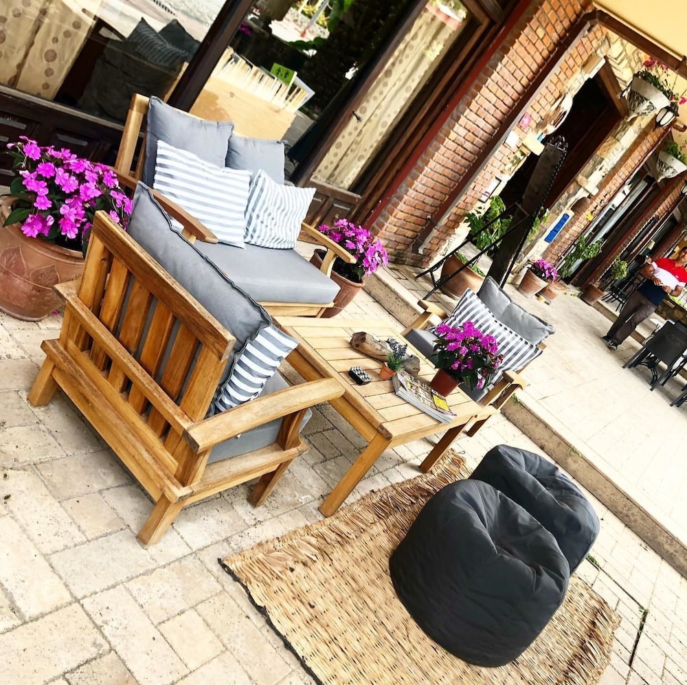 Han Boutique 9/60