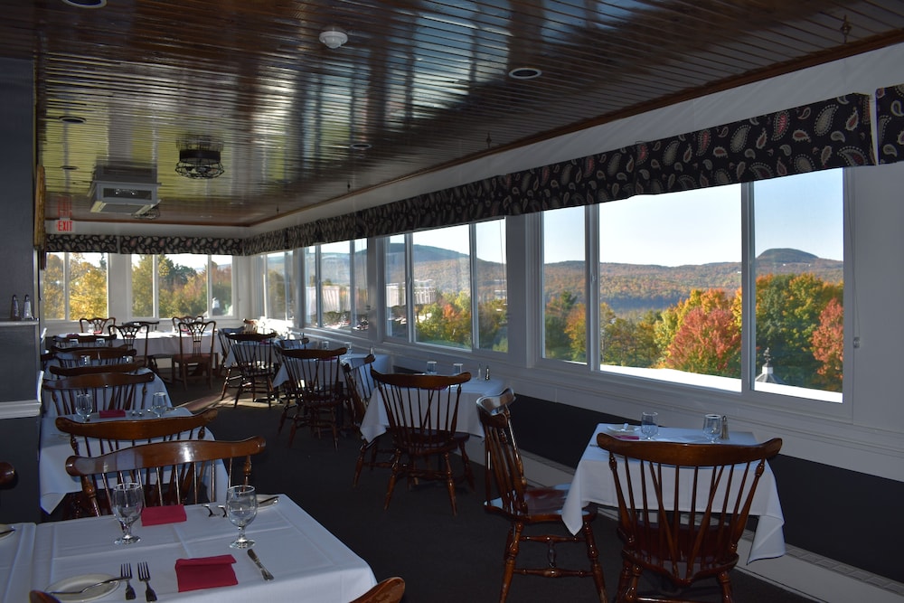 The Lucerne Inn 52/67