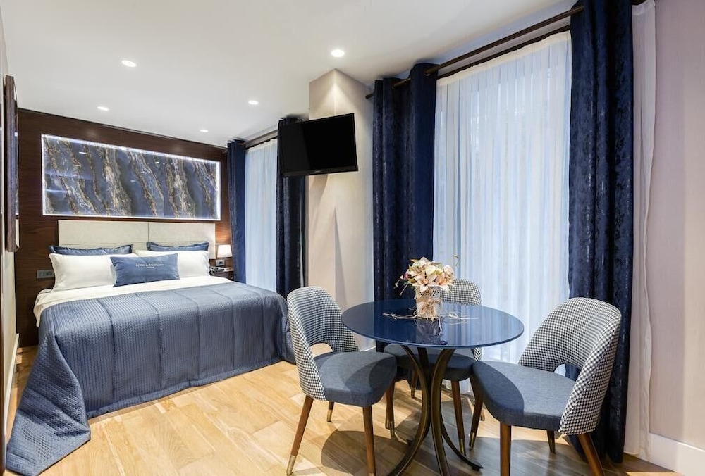 Lord Morgan Exclusive Design & Cihangir 15/55