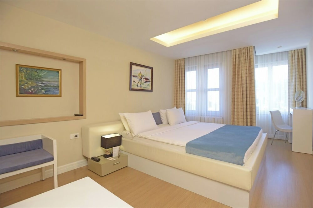 2 BEDROOMS, APARTMENT, BOSPHORUS VIEW