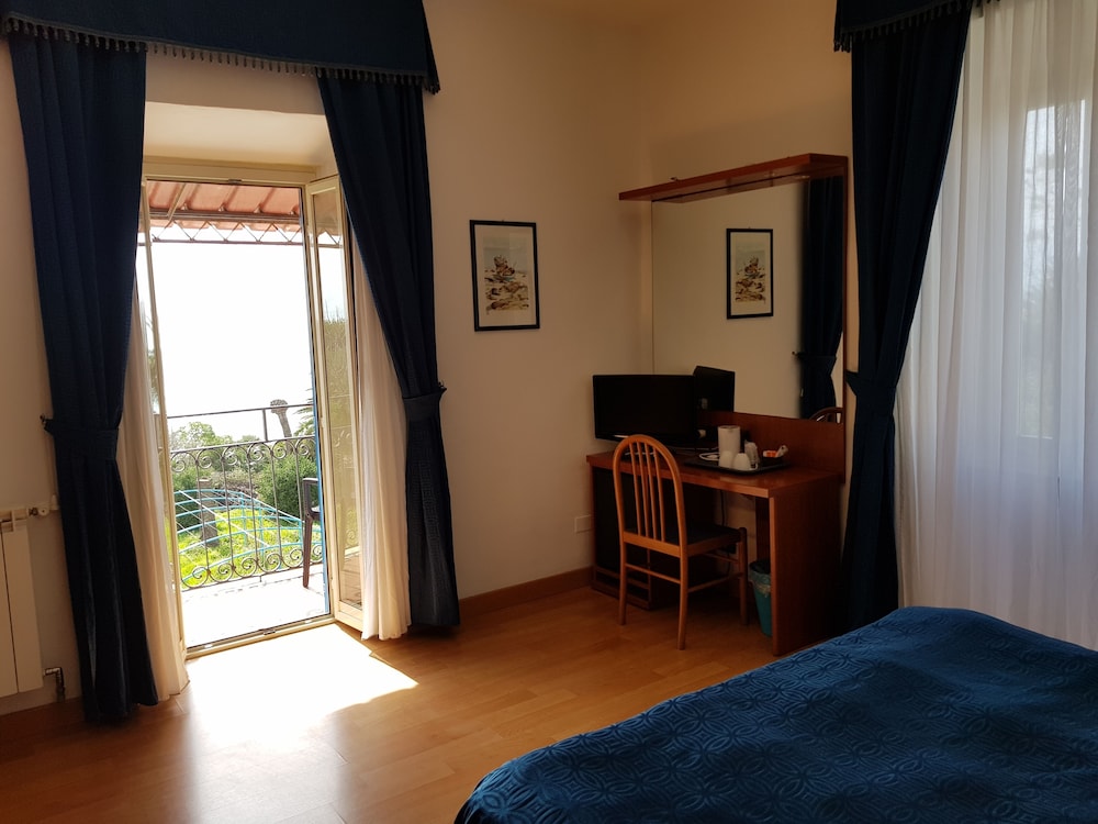 Hotel L Isola 23/38