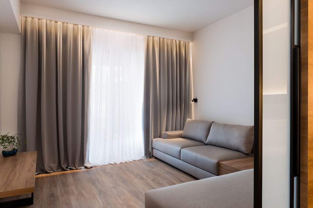 Euphoria Resort 53/76