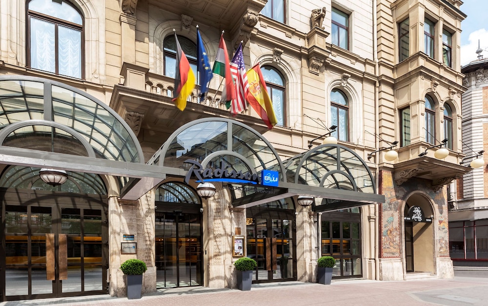 Radisson Blu Beke 68/70