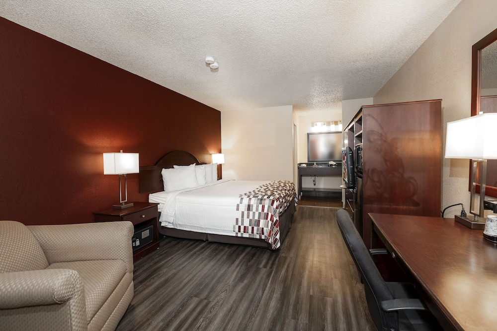 Econo Lodge Childress, TX 16/51