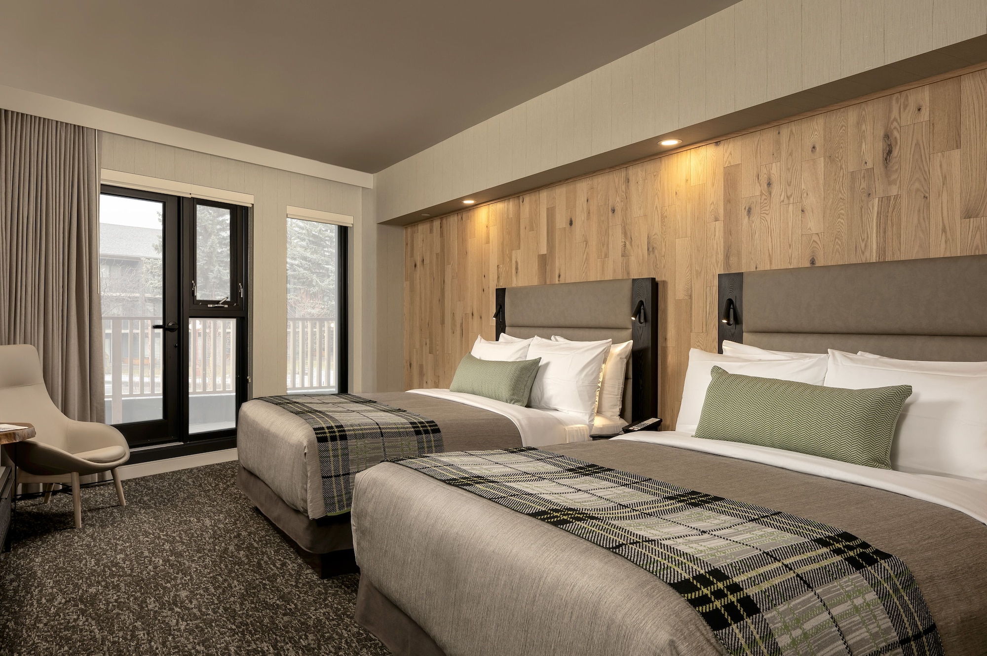 Junior, Studio, 2 Queen Beds, Partial View, Balcony