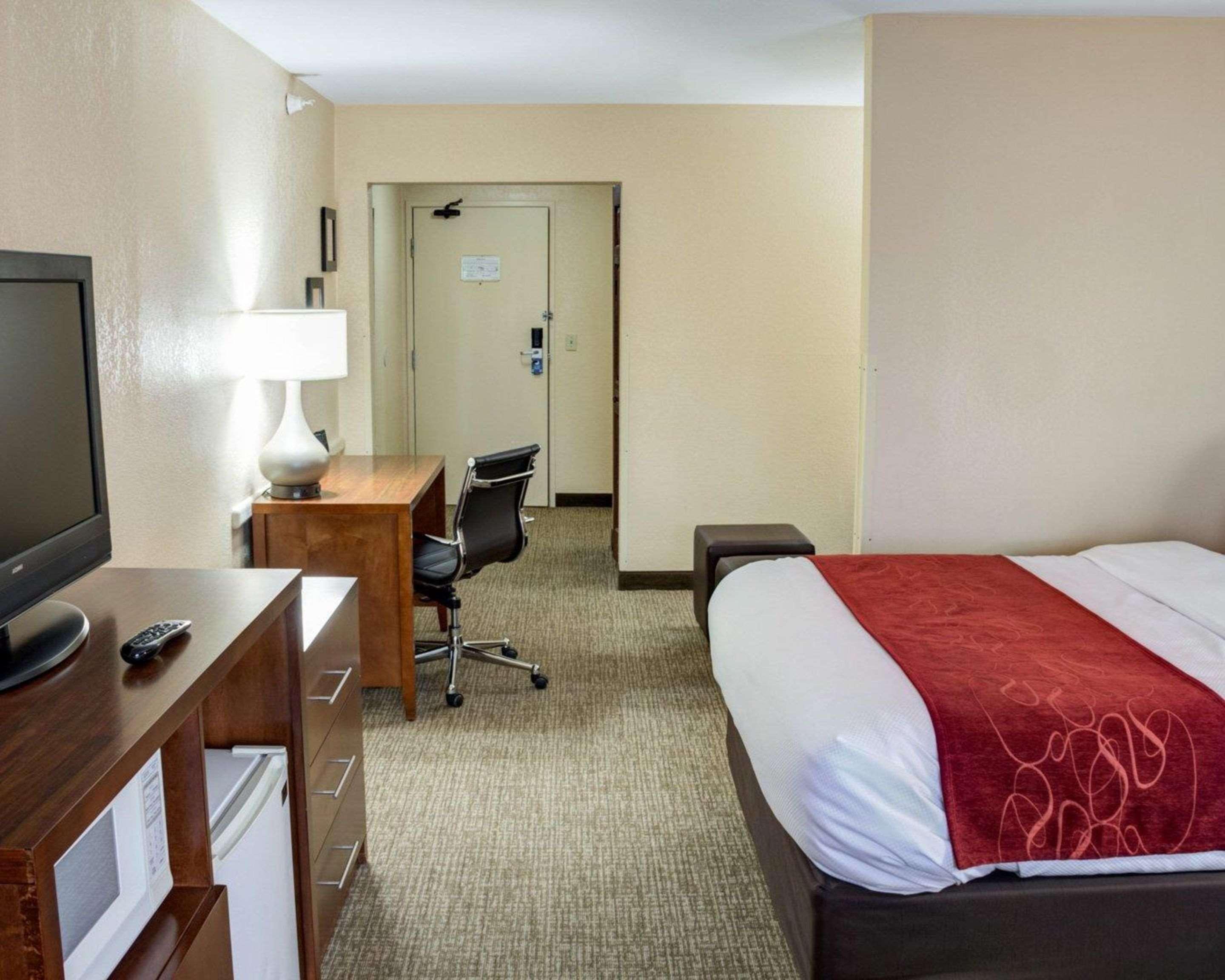 SUITE, 2 QUEEN BEDS