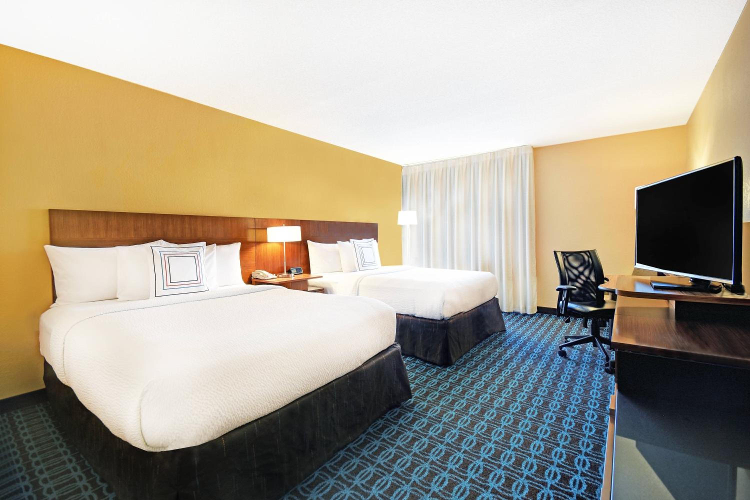 غرفة بسرير كينج بحوض استحمام لذوي الإعاقة، Fairfield Inn & Suites by Marriott Atlanta Vinings/Galleria 2/8