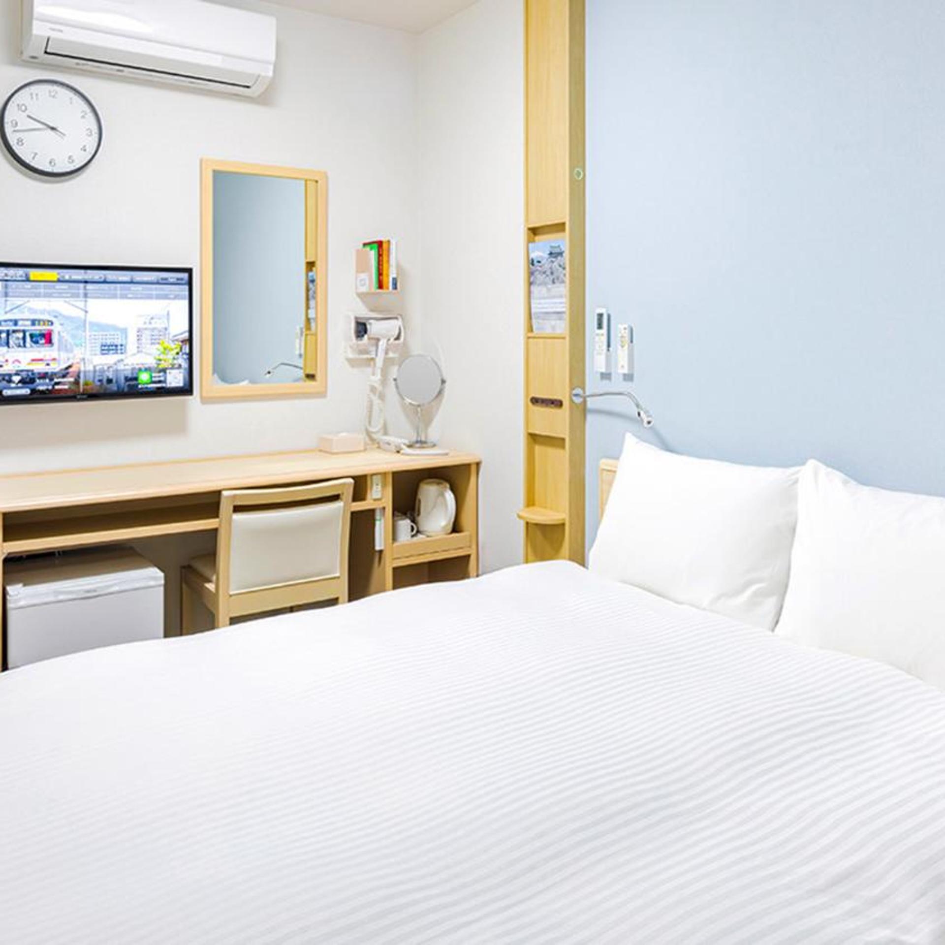 Room, Queen Bed