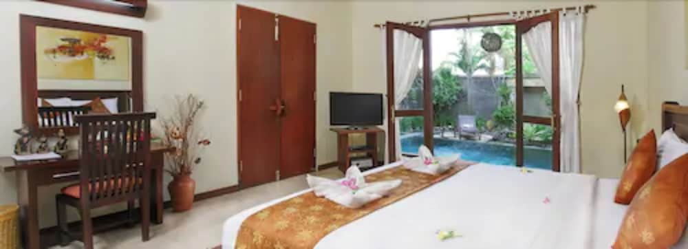 Bali Ayu Hotel And Villas 35/75