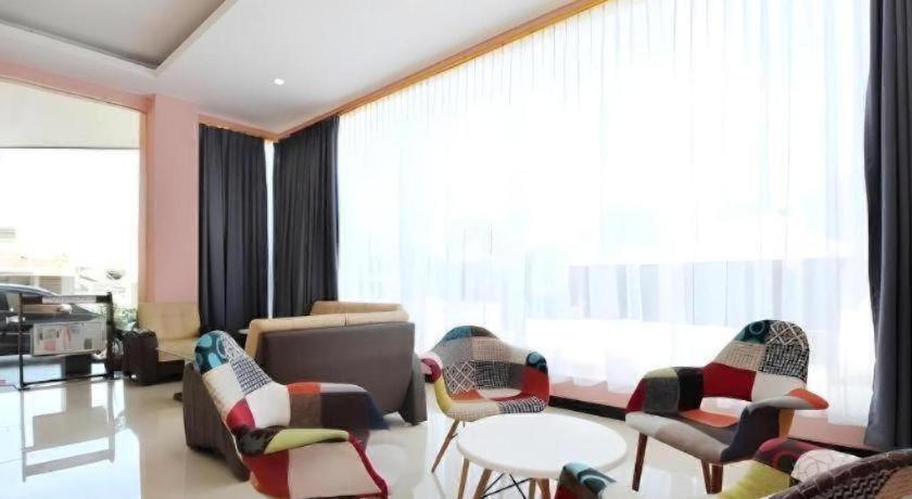 Hotel Sakura Manado 42/48